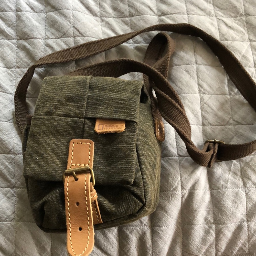 National Geographic small bag